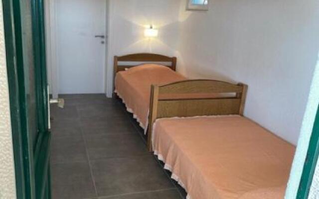 Holiday Home ZLATNI RAT (3543)