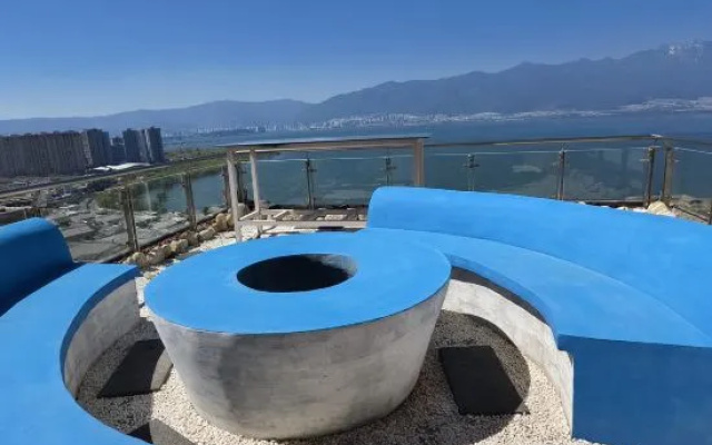 Dali Fuhai Laiyi The unbeatable sea view of Erhai Lake Health and Wellness Resort – Pool – Dali