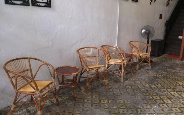 Muntri House - Hostel