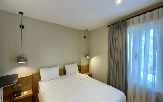 Nevv Bosphorus Hotel & Suites