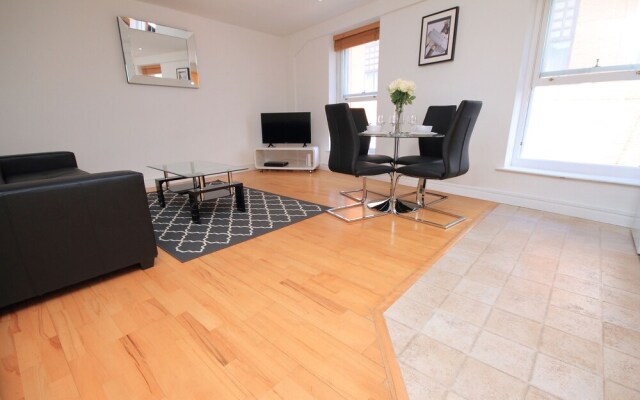 Coppinger Row Stylish Apartment