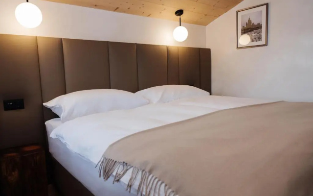 Hotel Panorama – Guest Rooms – Crans Montana