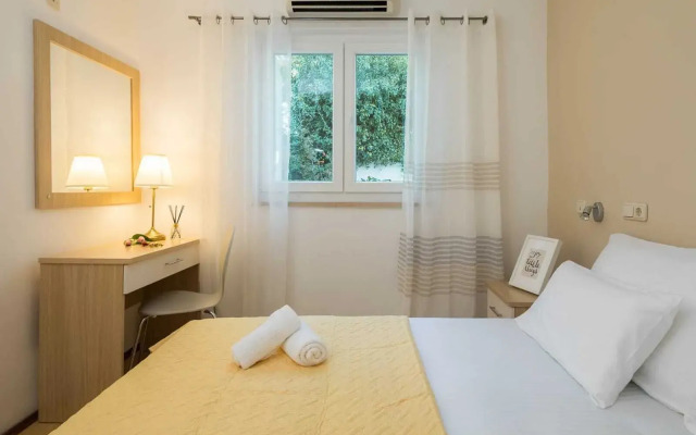 Residence Apartments "Luca"