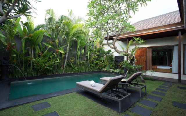 Sandi Agung Villa