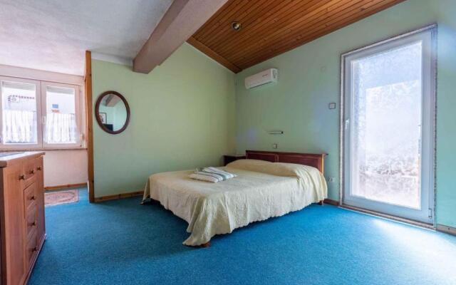 Apartment in Crikvenica 42252