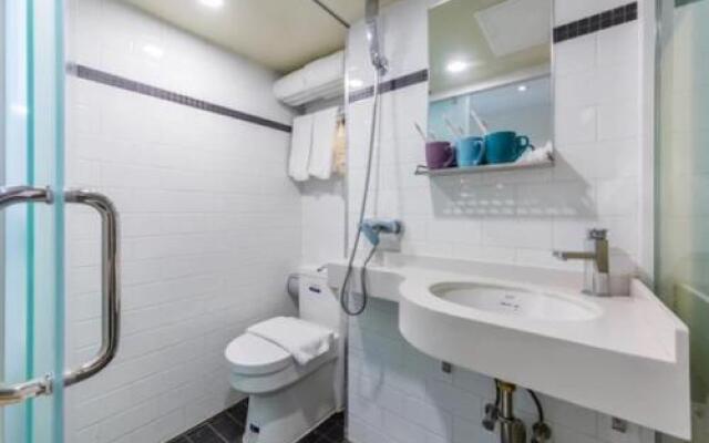 Designed LOFT Apts. for 4-person/traveller/Student