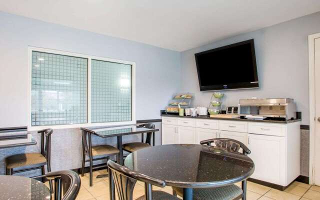 Quality Inn & Suites North/Polaris