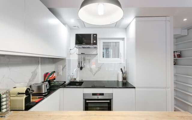 Charming 2 Bedroom Property Near Montparnasse