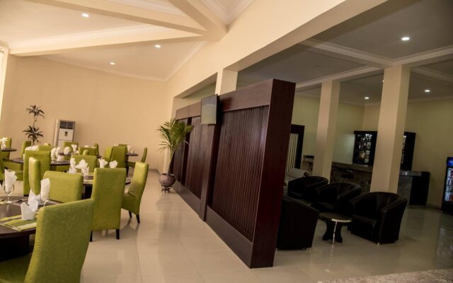 Brookville Hotel & Suites