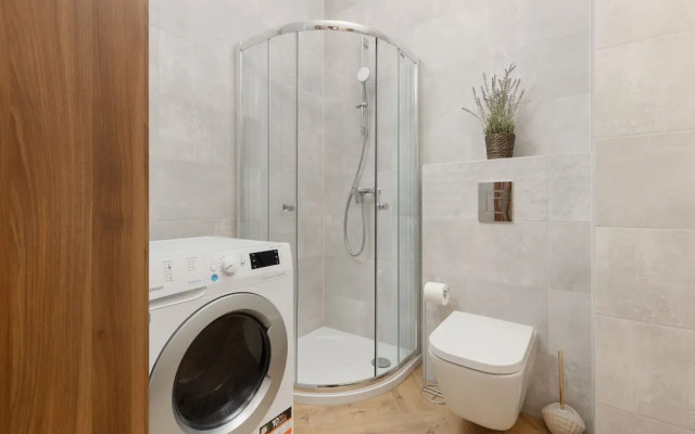 Srodziemnomorska Warsaw by Renters