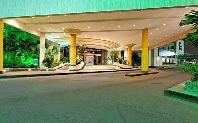 Crowne Plaza - Maruma Hotel & Casino