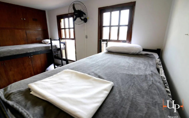 Universidade Pampulha Hostel - H2UP