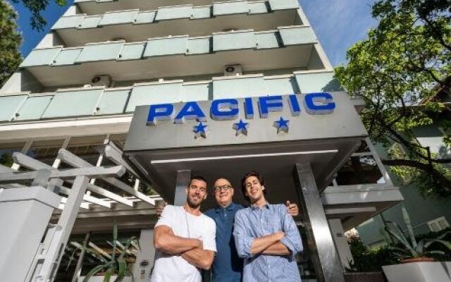 Hotel Pacific