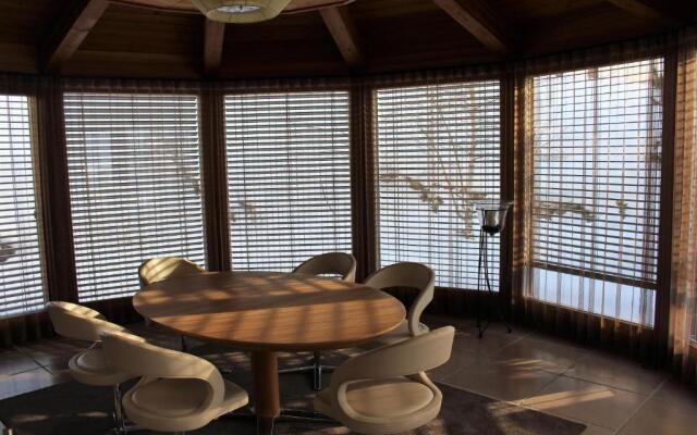 Grischuna Mountain Lodge