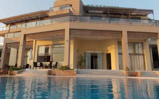 Azalena Hotel