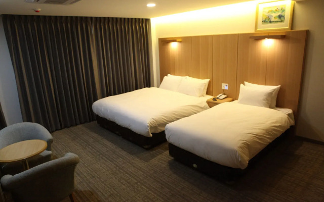 Hotel DongBang