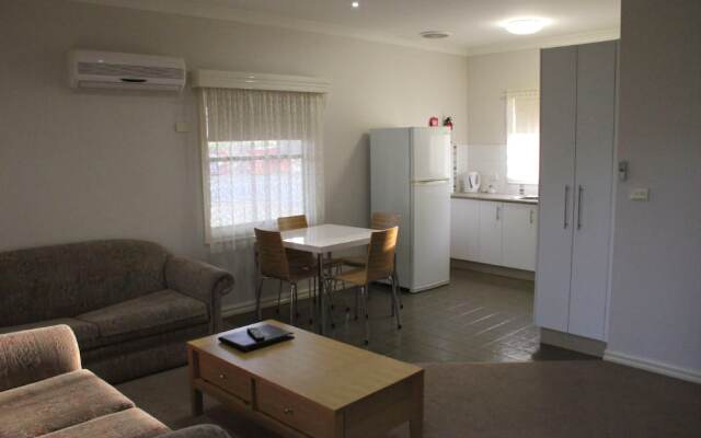Murray River Resort