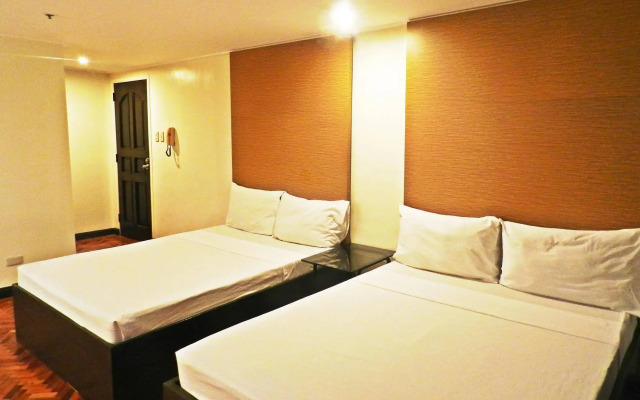 Salcedo Suites