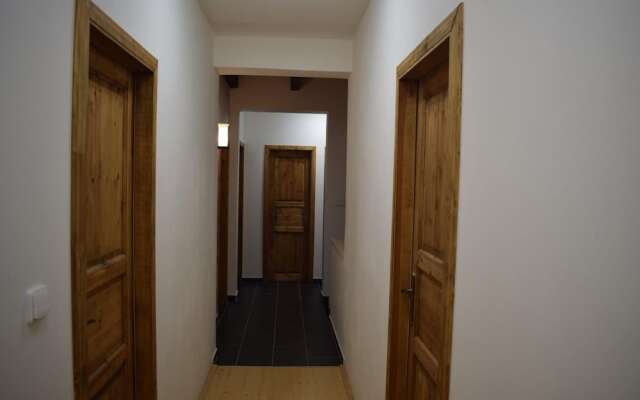 Lesany Sljk425 in Le any
