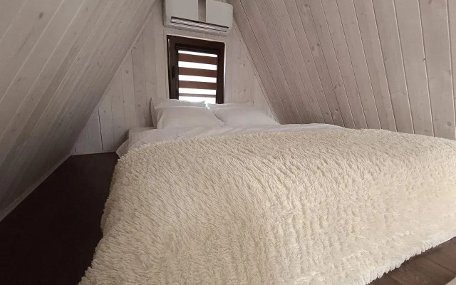 Cozy Aframe with a vat