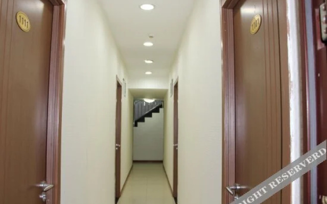 Yashijia Youth Hostel