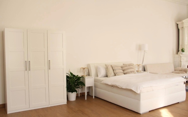 Luxury Design City centre Apartment