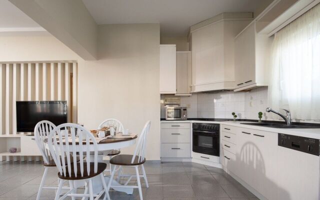 Olenia Luxury Apartments 4