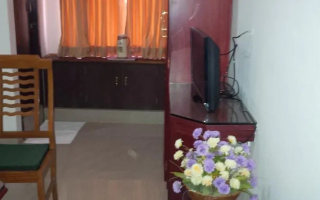 Hotel Thoiba Residency