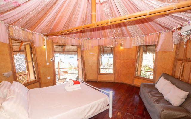 Paree Hut Resort Koh Sichang