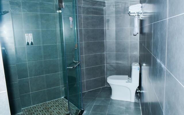 Shell Xuzhou Yunlong Area Green Business City Hote