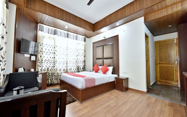 OYO 8797 Manali Mountain Regency