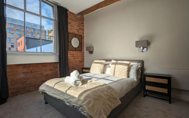 The Sunshade Suite Grade 2 Ancoats