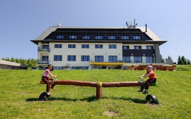 Areál Friesovy boudy