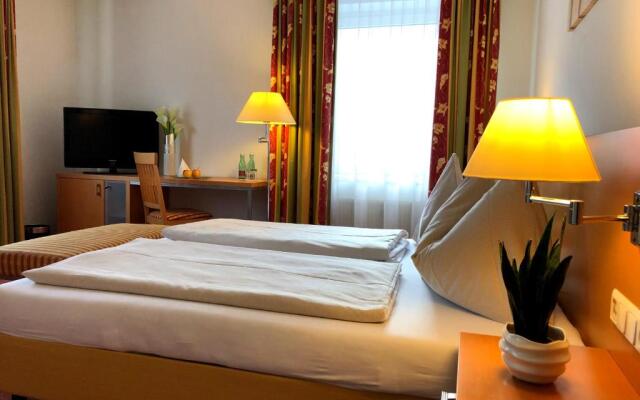 Motel55 - nettes Hotel mit Self Check-In in Villach, Warmbad