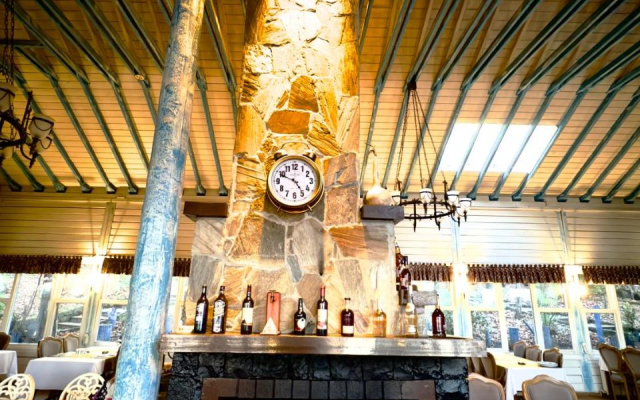 Dolunay Fanizan Otel
