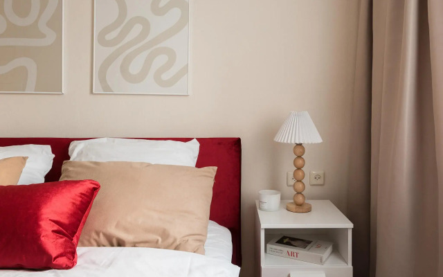 Две Подушки на ул. Возрождения, д. 47