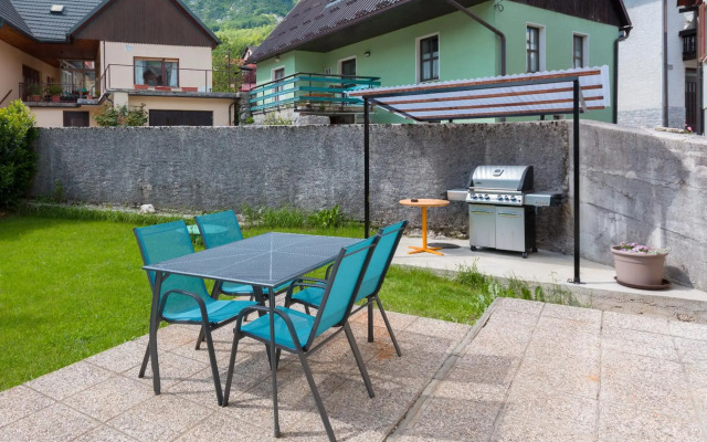 Thirsty River Apartments