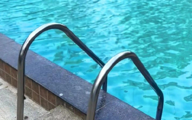 Karapuzha Lakeshore Resort