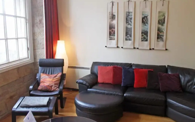 Royal Mile Mansions Apartment