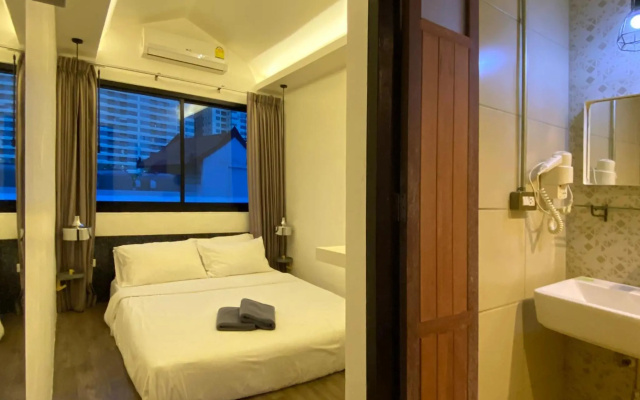 Monomer Hostel Bangkok – Guest Rooms – Bangkok