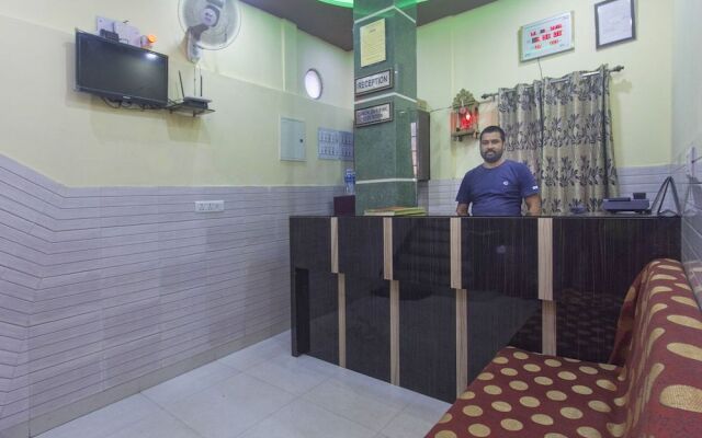 OYO 16792 Bidhan Plaza