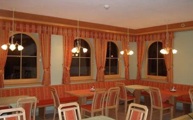 Hotel Apart Alpenschlössl