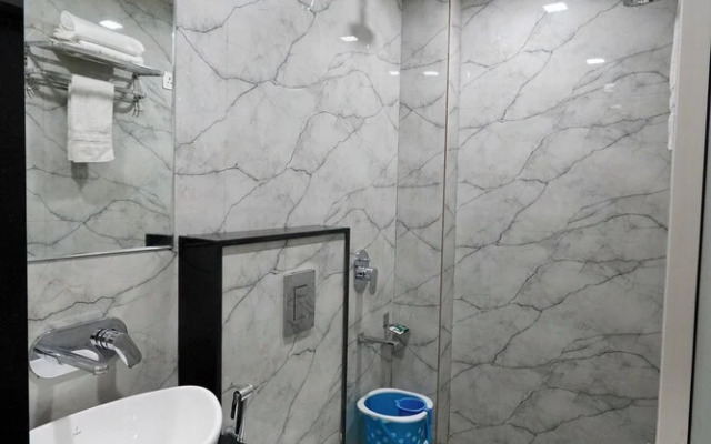 Hotel Samrat