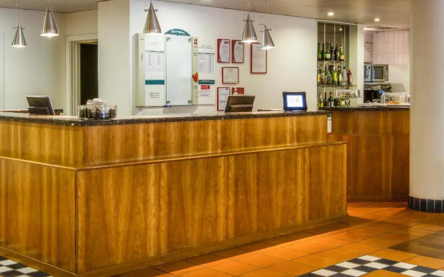 ibis Porto Sul Europarque