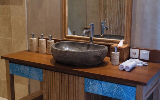 The Sankara Beach Resort - Nusa Penida