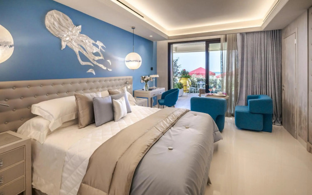 Cala Beach Resort