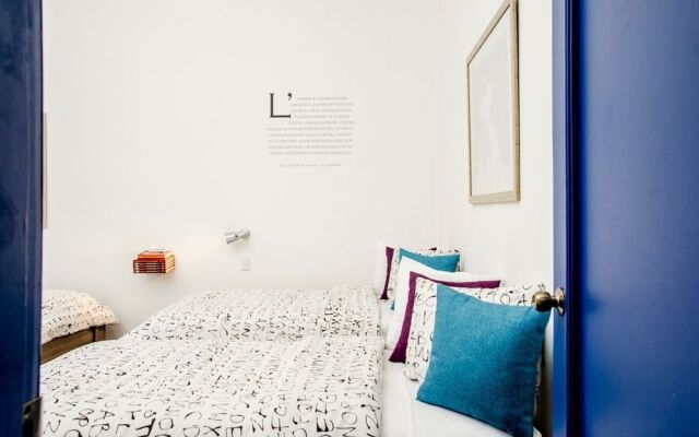 Tomo Hostel