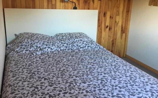 Duplex Apartment Right At The Ski Lift Tracks