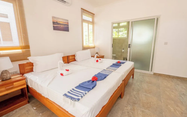 Macmillan's Holiday Villas