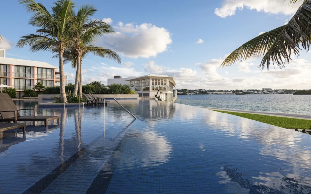 Hamilton Princess - Fairmont Gold Experience